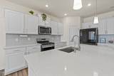 2028 Fox Chapel Place - Photo 9
