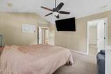 808 Hilton Drive - Photo 15
