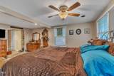 725 Colonial Drive - Photo 15