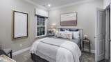 77 Fairbanks Avenue - Photo 20