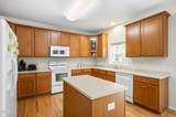 903 Delta River Way - Photo 16