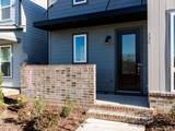 402 Vlg Parkway - Photo 3