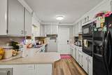 1809 Pinedale Drive - Photo 11