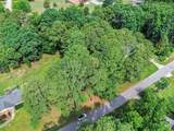 1813 Pinedale Drive - Photo 2