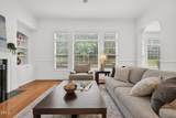 1049 Kennicott Avenue - Photo 11