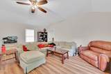 404 Ash Street - Photo 11