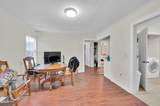 404 Ash Street - Photo 17