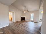 102 Reebe Circle - Photo 4