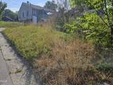 102 Benjamine Street - Photo 3