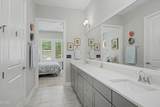 60 Middleton Place - Photo 19