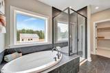2478 Vetrina Way - Photo 18