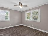 813 Daniels - Photo 14