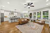 542 Walnut Street - Photo 12