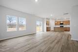 138 Harriette Court - Photo 12