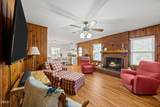 221 Winston Street - Photo 6