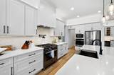 8012 Woodcross Way - Photo 17