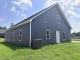 404 Holmes Street - Photo 8