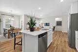 112 Airdale Drive - Photo 3