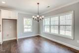 805 Clydes Point Way - Photo 9