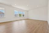 685 Sun Mdw Drive - Photo 3