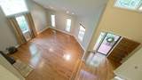 818 Lake Forest Drive - Photo 34