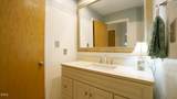 818 Lake Forest Drive - Photo 37