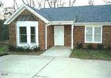 404 Creekway Drive - Photo 1
