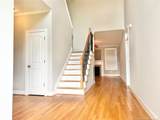 586 Ruth Circle - Photo 3