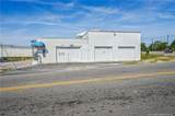 100 Poe Avenue - Photo 3