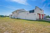 100 Poe Avenue - Photo 31