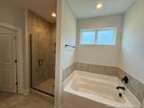 1012 Commodore Court - Photo 28
