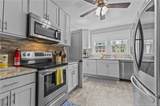 220 Bethune Street - Photo 11