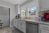 220 Bethune Street - Photo 12