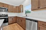 320 Pinnacle Court - Photo 9