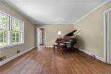 511 Maplewood Drive - Photo 9
