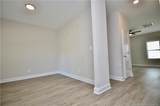 411 Broadfoot Avenue - Photo 3