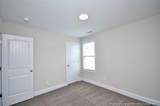 411 Broadfoot Avenue - Photo 36