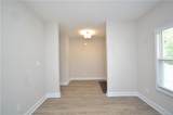 411 Broadfoot Avenue - Photo 7