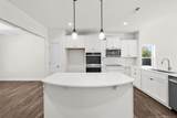 422 Pinnacle Court - Photo 15
