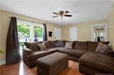 511 Shoreline Drive - Photo 8