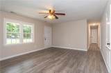 1016 Oakstone Drive - Photo 3