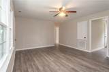1016 Oakstone Drive - Photo 5