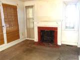 214 Windsor Drive - Photo 2