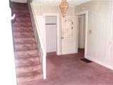 214 Windsor Drive - Photo 3