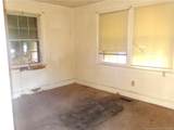 214 Windsor Drive - Photo 9