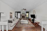 2122 Lakeridge Drive - Photo 4