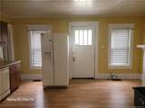 209 Elwood Avenue - Photo 18