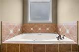 335 Lancelot Court - Photo 18