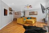327 Ridgeway Court - Photo 10