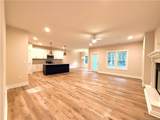 309 Elijah Way - Photo 11